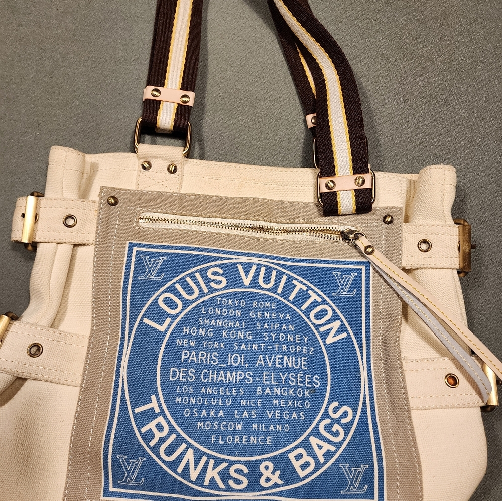Louis Vuitton Toile Globe Shopper Trunks & Bags Ivory Canvas Tote